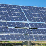 INSTALACIÓN DE PLACAS SOLARES EN EL COLEGIO SANTO COVAJÓN